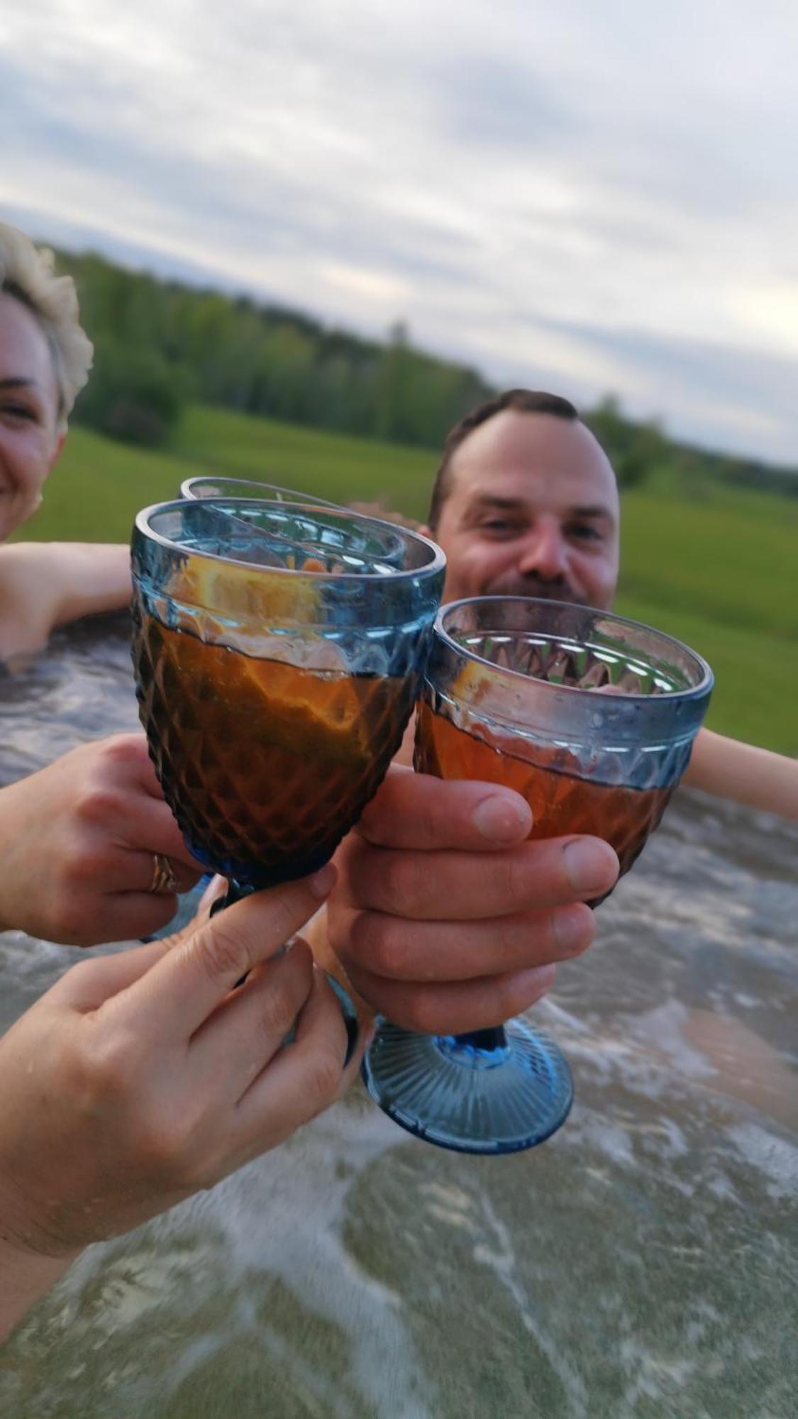 Straupe Guesthouse, Sauna & Jacuzzi In Gauja Valley - Kakukalns מראה חיצוני תמונה